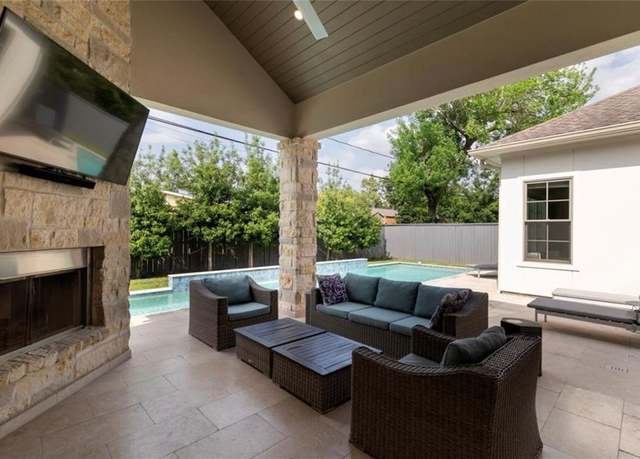 Property at 7526 Janak Dr, Houston, TX 77055, 4 beds, 4.5 baths