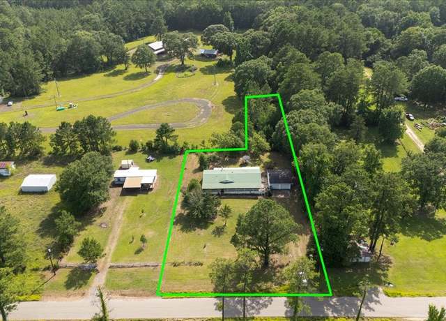 Property at 6505 County Road 200, Brookeland, TX 75931, 3 beds, 2 baths