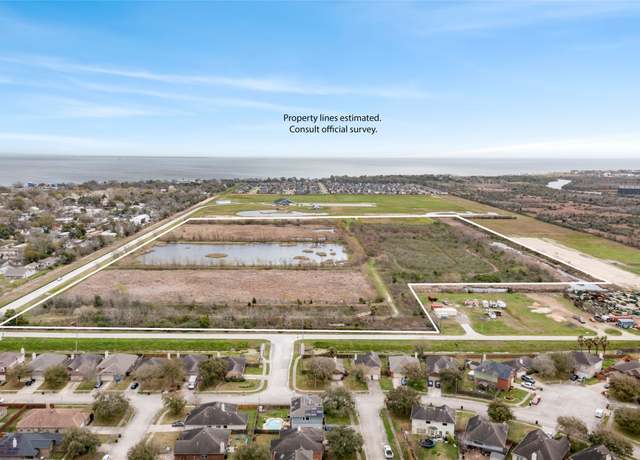 Property at 4835 10th St, Bacliff, TX 77518