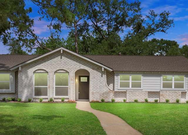 Property at 2610 Moss Hill Dr, Houston, TX 77080, 4 beds, 2 baths