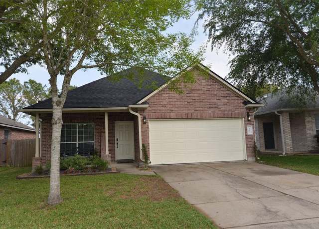Property at 6743 Hidden Colony Ln, Dickinson, TX 77539, 3 beds, 2 baths