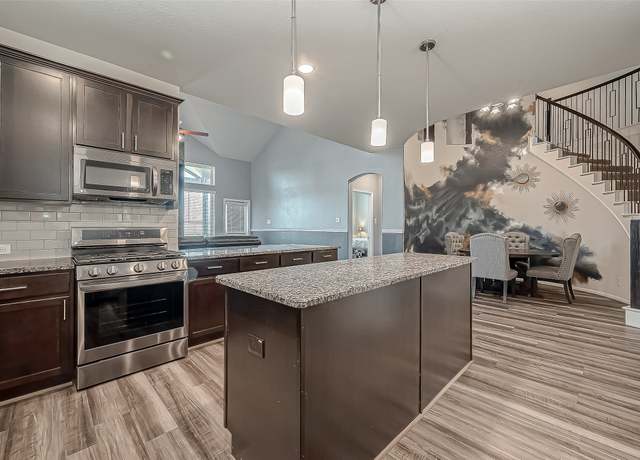 Property at 31510 Sandpiper Creek Dr, Hockley, TX 77447, 4 beds, 2.5 baths