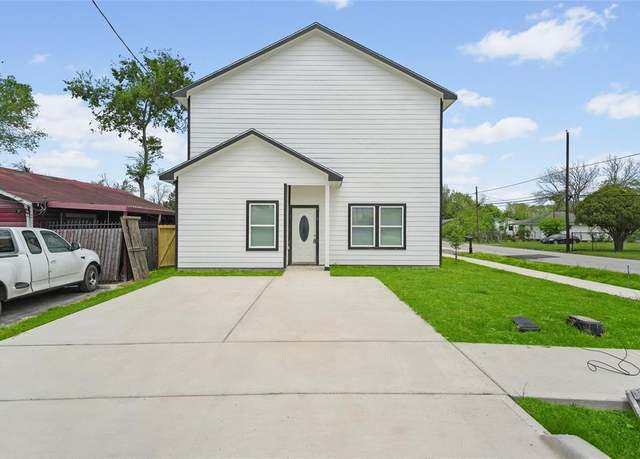 Property at 7989 Sunbury St, Houston, TX 77028, 6 beds, 3 baths
