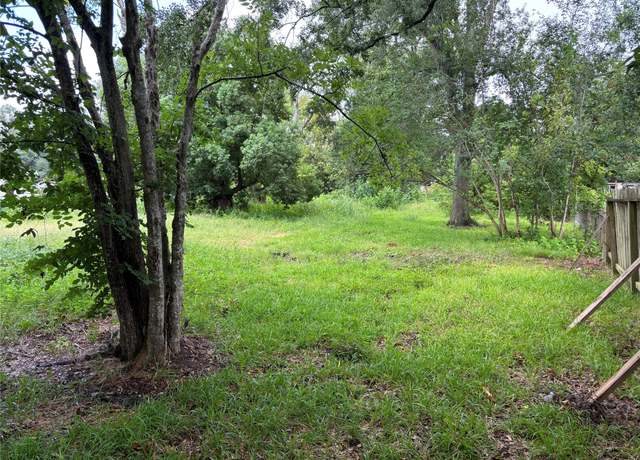 Property at 2531 Lilac St, Pasadena, TX 77503