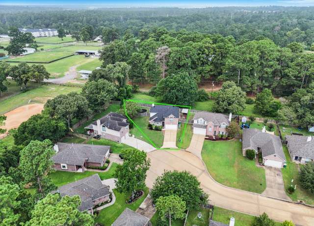 Property at 7703 Board Xing, Conroe, TX 77304, 4 beds, 2.5 baths