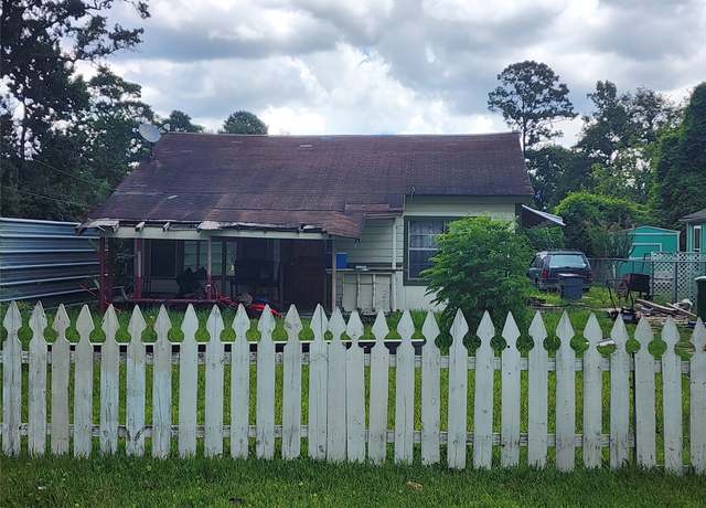 Property at 19530 Dunbar Ave, Houston, TX 77338, 2 beds, 1 bath