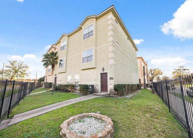 Property at 2540 Prospect St Unit H, Houston, TX 77004, 3 beds, 3.5 baths