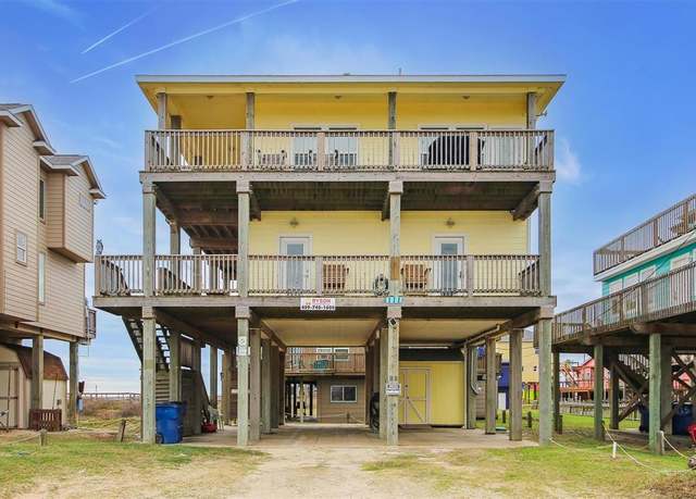 Property at 111 Yucca Ave, Surfside Beach, TX 77541, 4 beds, 2 baths