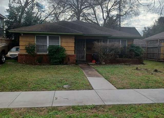 Property at 3010 Wentworth St, Houston, TX 77004, 2 beds, 1 bath