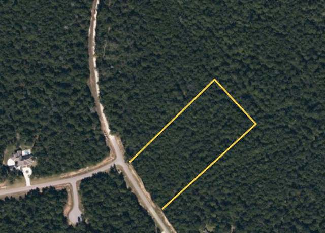 Property at 9923 Crown Ranch Blvd, Montgomery, TX 77316