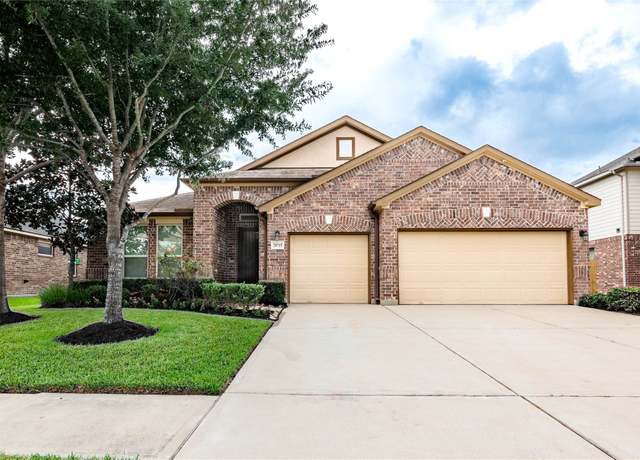 Property at 20715 Grayden Dr, Cypress, TX 77433, 4 beds, 3 baths