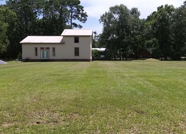 Property at 536 Indian Trails Dr, Wallisville, TX 77597, 3 beds, 2 baths