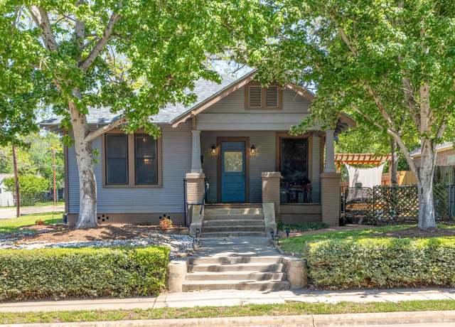 Property at 1501 S Austin St, Brenham, TX 77833, 2 beds, 1.5 baths
