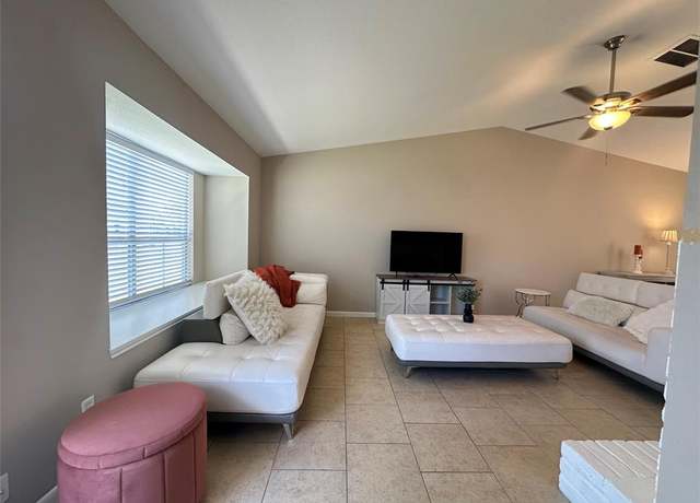 Property at 10627 Sandpiper Dr #136, Houston, TX 77096, 2 beds, 2 baths