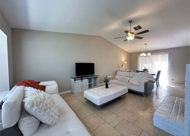 Property at 10627 Sandpiper Dr #136, Houston, TX 77096, 2 beds, 2 baths