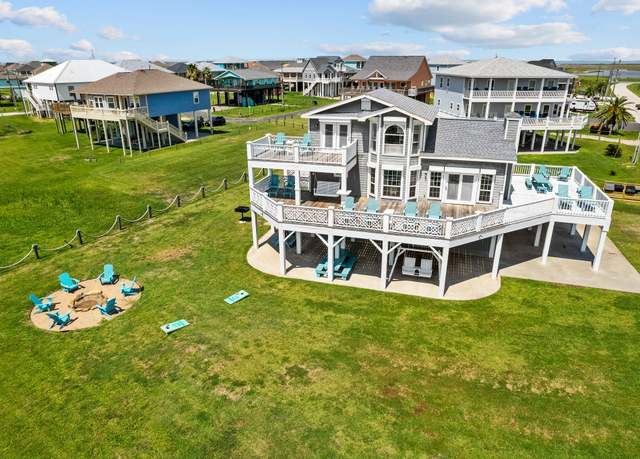 Property at 920 Copacabana Dr, Crystal Beach, TX 77650, 5 beds, 4 baths