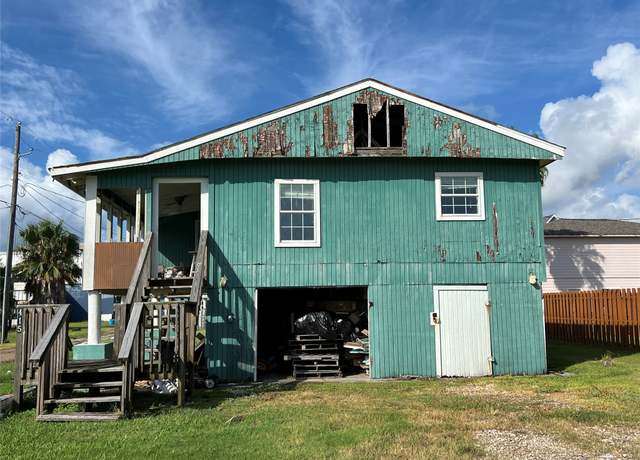 Property at 415 Oyster St, Freeport, TX 77541, 2 beds, 2 baths