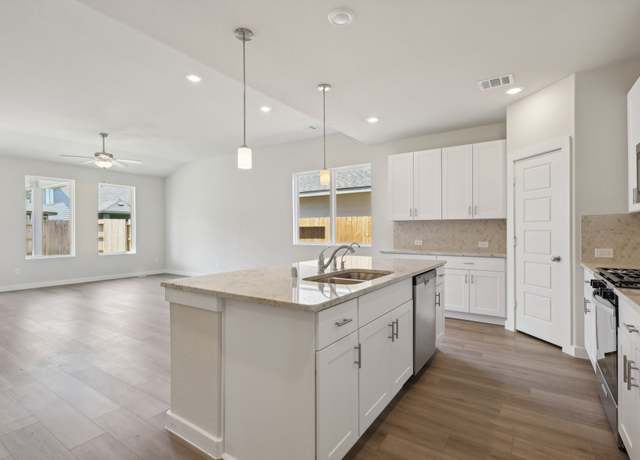 Property at 18351 Landing Meadows Ln, New Caney, TX 77357, 4 beds, 3.5 baths