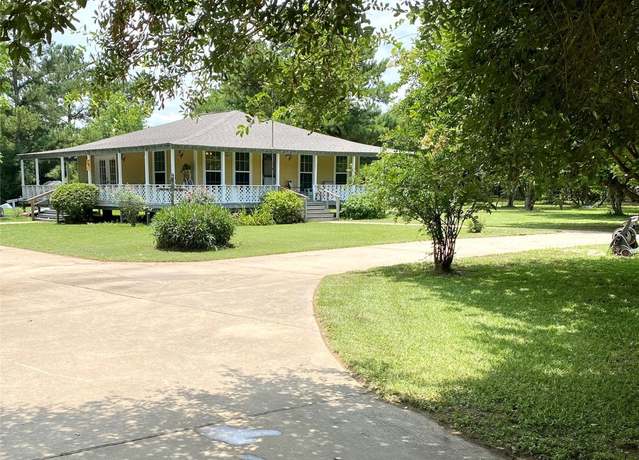 Property at 29503 Kickapoo Meadows Ln, Waller, TX 77484, 2 beds, 2 baths