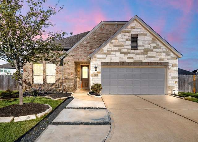 Property at 7702 Kenora Way, Richmond, TX 77407, 5 beds, 4 baths