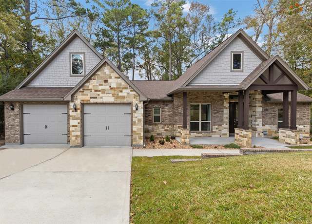 Property at 1617 Woodland Valley Dr, Huntsville, TX 77340, 4 beds, 3 baths