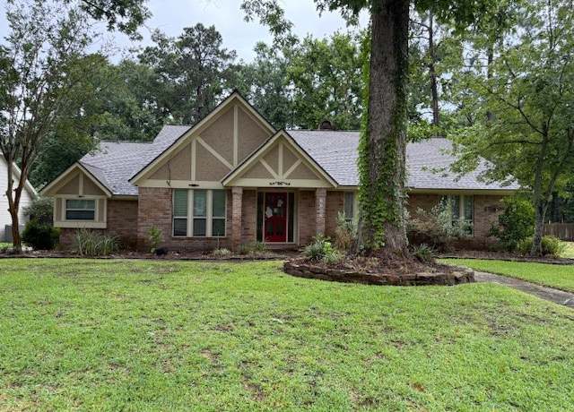 Property at 3702 Wildwood Ridge Dr, Houston, TX 77339, 4 beds, 2.5 baths