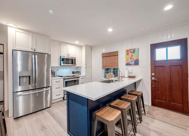Property at 311 Oyster St, Surfside Beach, TX 77541, 3 beds, 1 bath