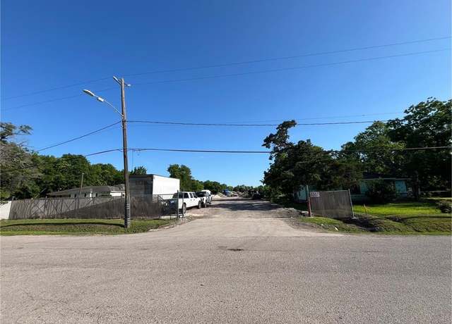Property at 6007 Brookfield Dr, Houston, TX 77085