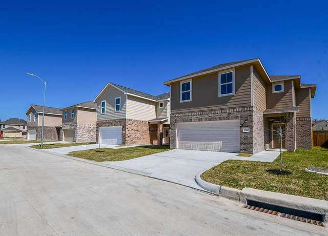 Property at 12202 Heather Flower Ln, Houston, TX 77014, 4 beds, 2.5 baths