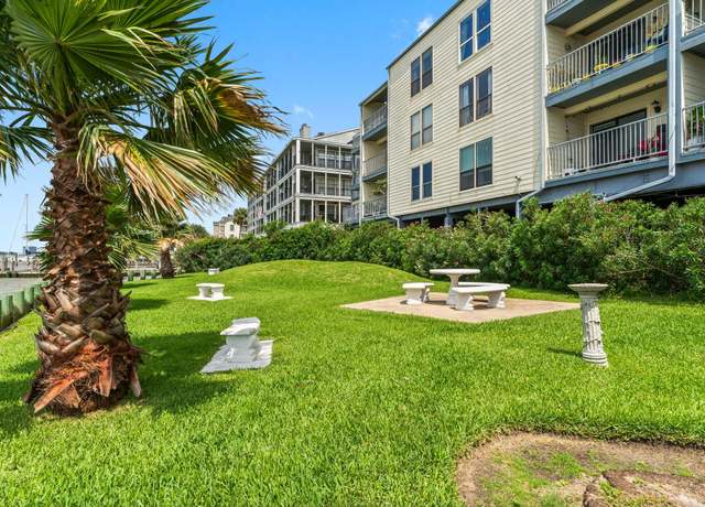 Property at 4001 Nasa Pkwy #235, Seabrook, TX 77586, 1 bed, 1 bath