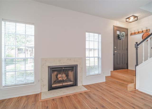 Property at 1515 Sandy Springs Rd #2201, Houston, TX 77042, 2 beds, 1.5 baths