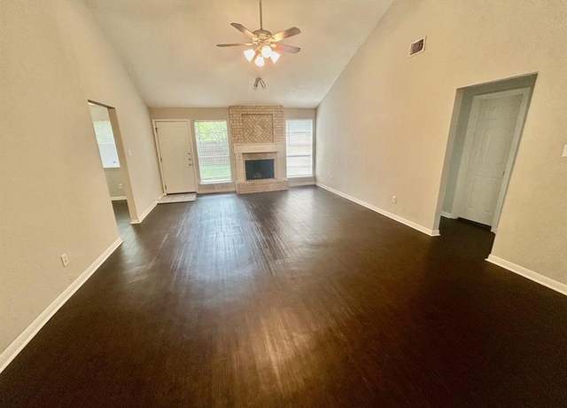 Property at 6722 Loch Bruceray Dr, Houston, TX 77084, 3 beds, 2 baths