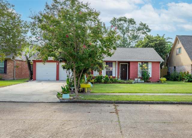 Property at 10806 Sagegulf Ln, Houston, TX 77089, 4 beds, 2 baths