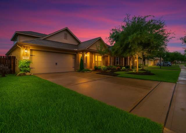 Property at 17915 Tall Chestnut St, Cypress, TX 77429, 3 beds, 3.5 baths