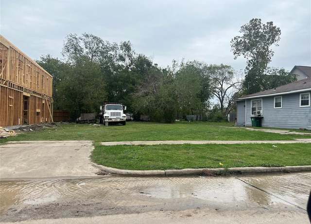 Property at 0 Benson St, Houston, TX 77020