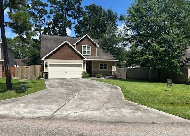 Property at 10506 Chateau Ln, Conroe, TX 77385, 4 beds, 2.5 baths