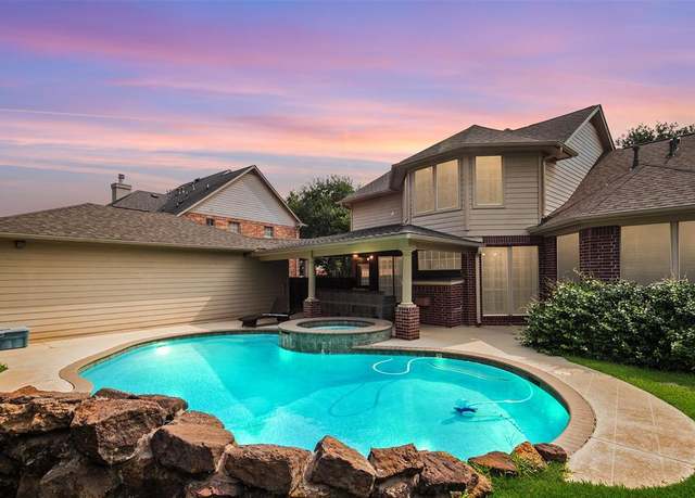 Property at 1930 Hollys Way, Sugar Land, TX 77479, 4 beds, 3.5 baths