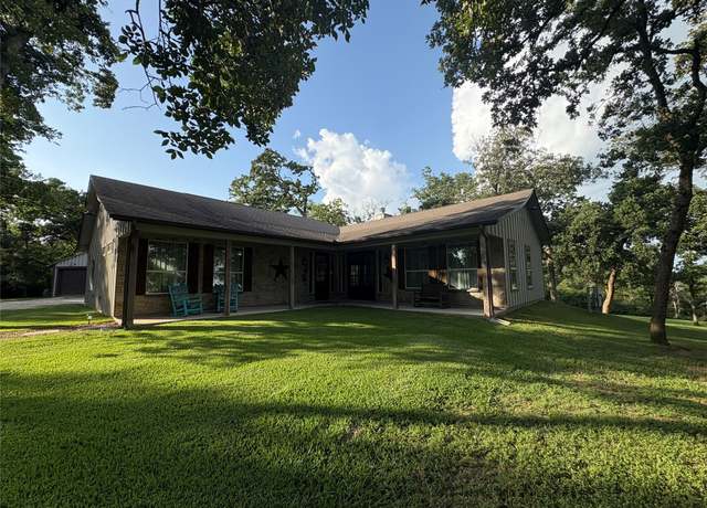 Property at 8595 Jared Rd, Bellville, TX 77418, 2 beds, 2.5 baths