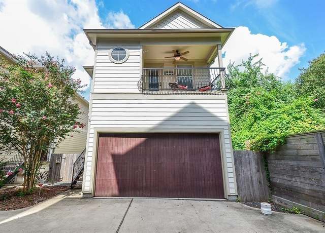 Property at 1013 W 16th St, Houston, TX 77008, 3 beds, 2.5 baths