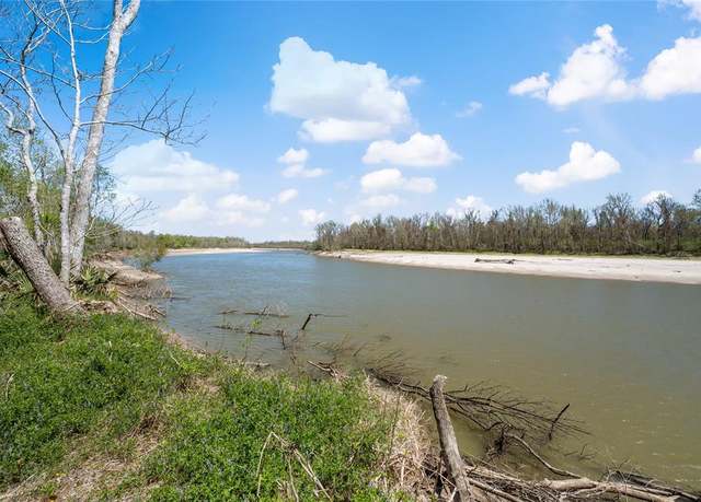 Property at 551 Private Road 643a, Dayton, TX 77535, 3 beds, 2 baths