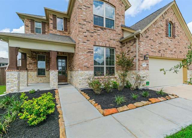 Property at 4007 Martin Ridge Dr, Manvel, TX 77578, 5 beds, 4 baths