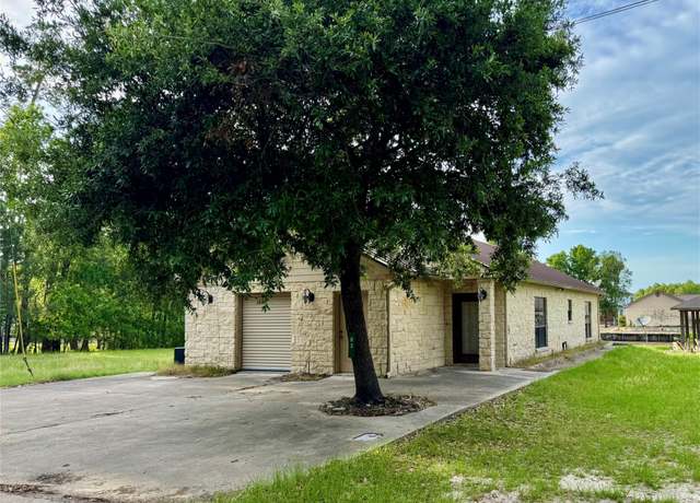 Property at 63 Lakeway Dr, Trinity, TX 75862, 3 beds, 2 baths