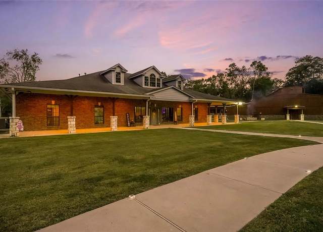 Property at 18302 Noyce Rd, Crosby, TX 77532, 4 beds, 3.5 baths
