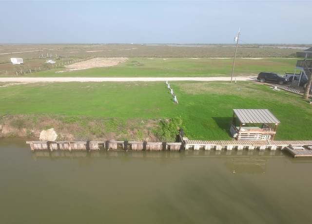 Property at 32 Private Road 642 Holiday Hbr, Matagorda, TX 77457