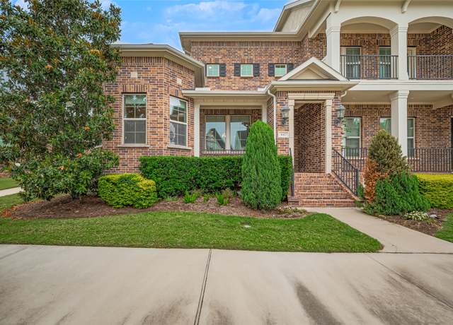 Property at 442 Imperial Blvd, Sugar Land, TX 77498, 3 beds, 3 baths