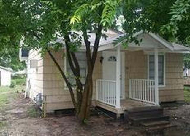 Property at 408,408-1/2 Robert Lee, Houston, TX 77009, 1 bath