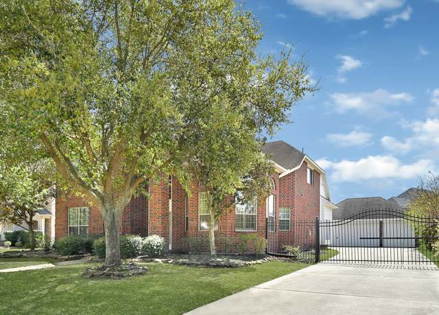 Property at 17203 Country Brook Ln, Houston, TX 77095, 4 beds, 3.5 baths