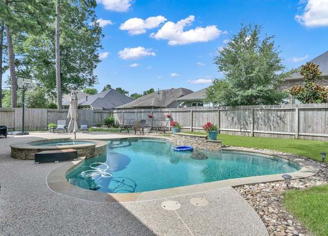Property at 138 Verismo Ct, Montgomery, TX 77316, 4 beds, 3.5 baths