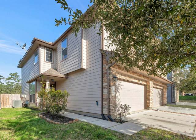 Property at 227 Bloomhill Pl, The Woodlands, TX 77354, 3 beds, 2.5 baths