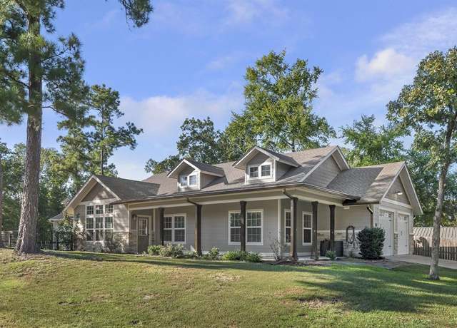 Property at 346 Northview Dr, Brookeland, TX 75931, 3 beds, 2 baths